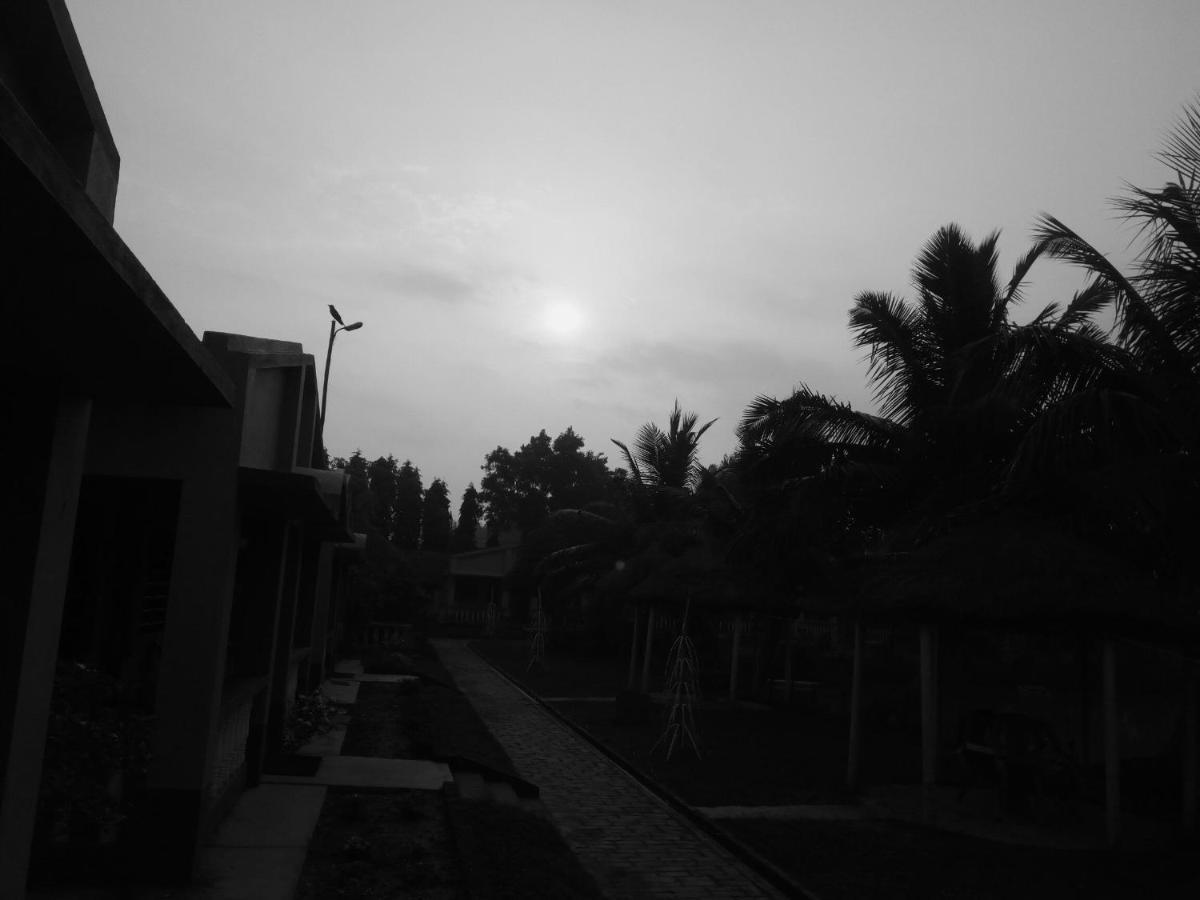Tarangamala Resort Mandarmani Exterior foto
